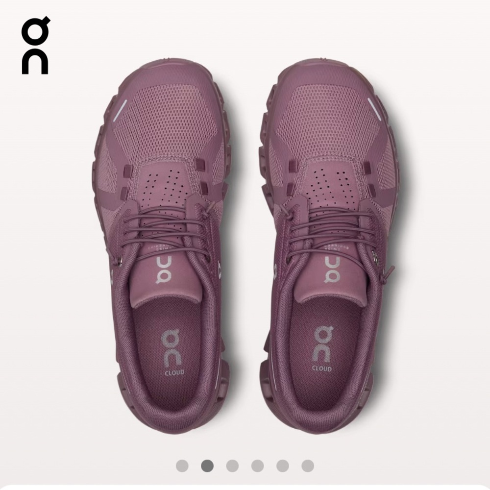 On Running Women's size 9 Fig Quartz Running Shoes